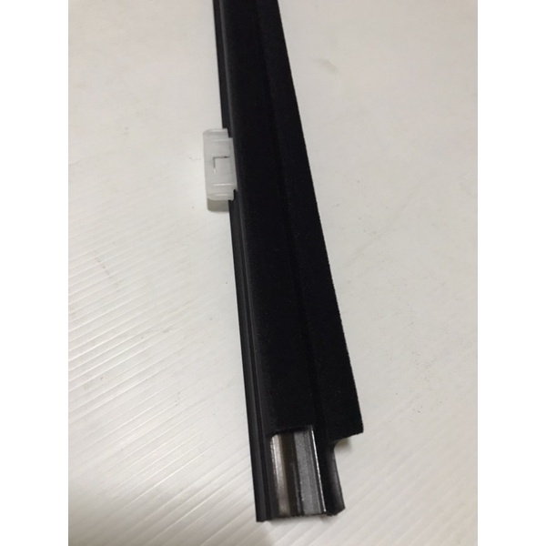 Pelipit Kaca Luar Door Molding Honda Mobilio, BRV