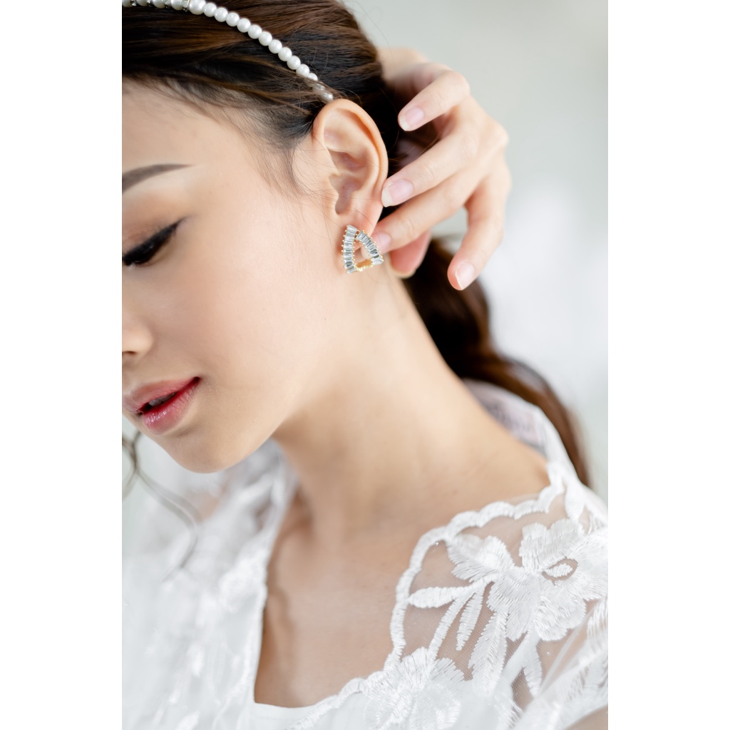 Triangle Earing - Anting Earing Mutiara Rekomendasi untuk Bride