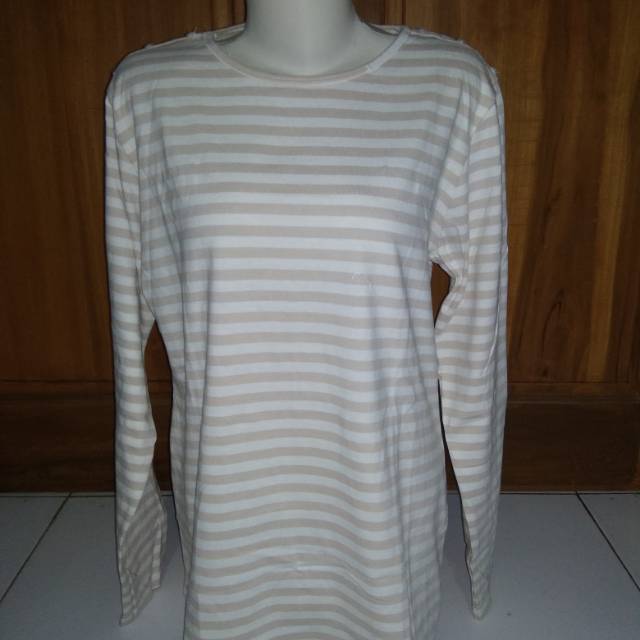 Size S XL kode PB52 Phenomenal kaos wanita brand matahari