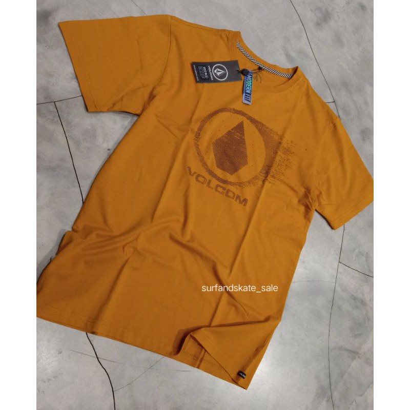 Kaos Volcom Pria Motif New Iconic Logo