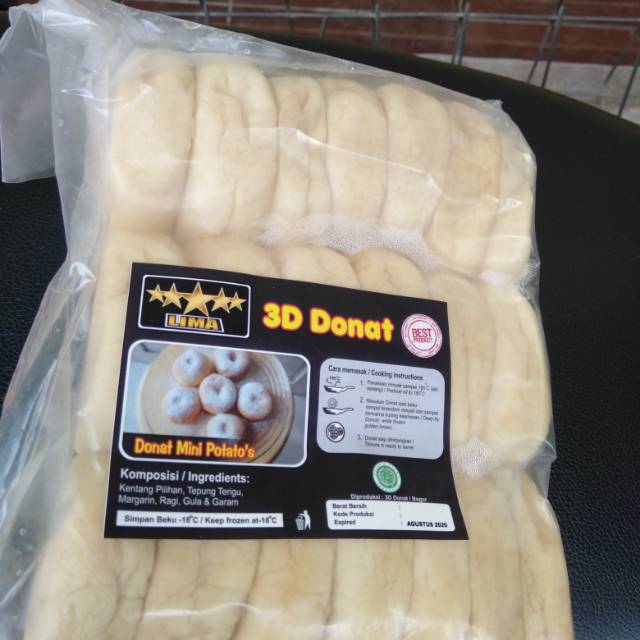 

Donat sdh ada gula bubuknya