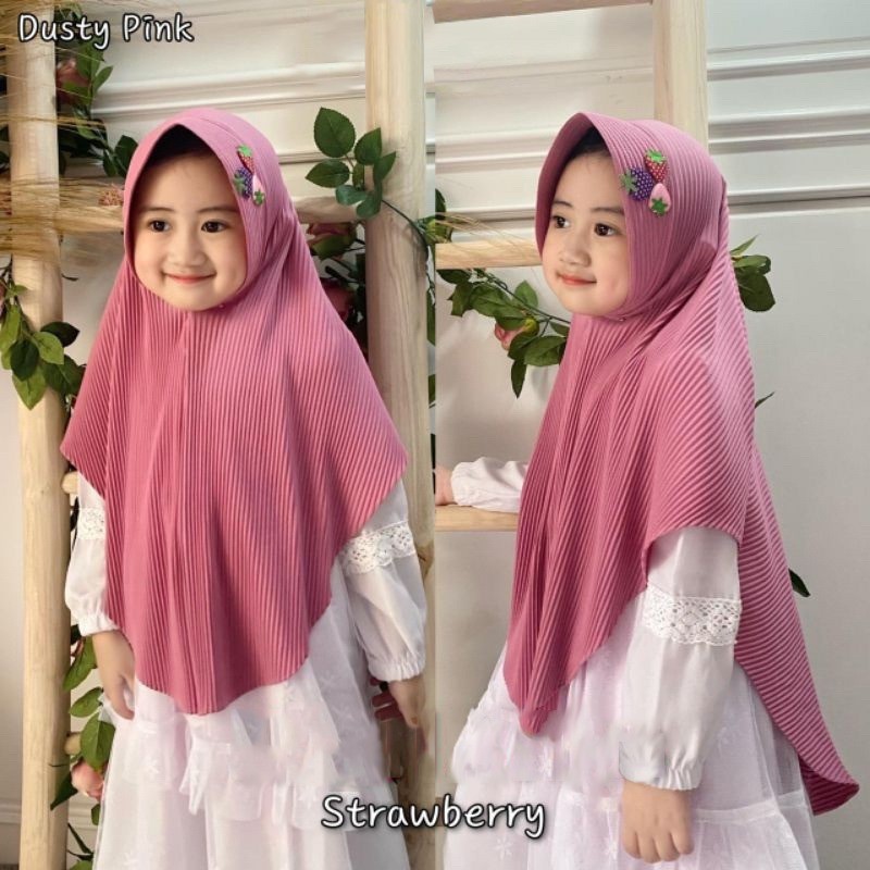 Jilbab Anak TK Plisket Pet Naqita Kids Strawberry 3-8 Tahun Bergo Pet Plisket Anak Lucu Bagus Murah 