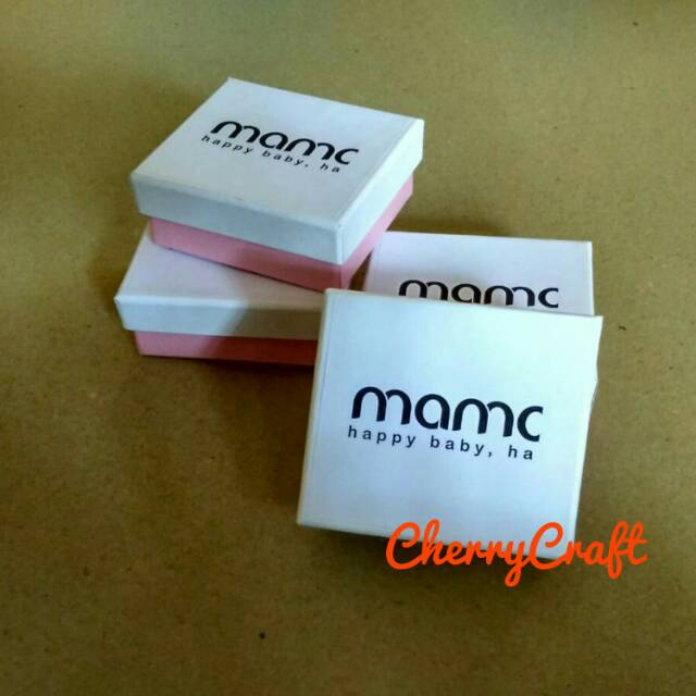 

Kotak Kado Packing Ukuran 8x7x3 cm cetak nama brand logo