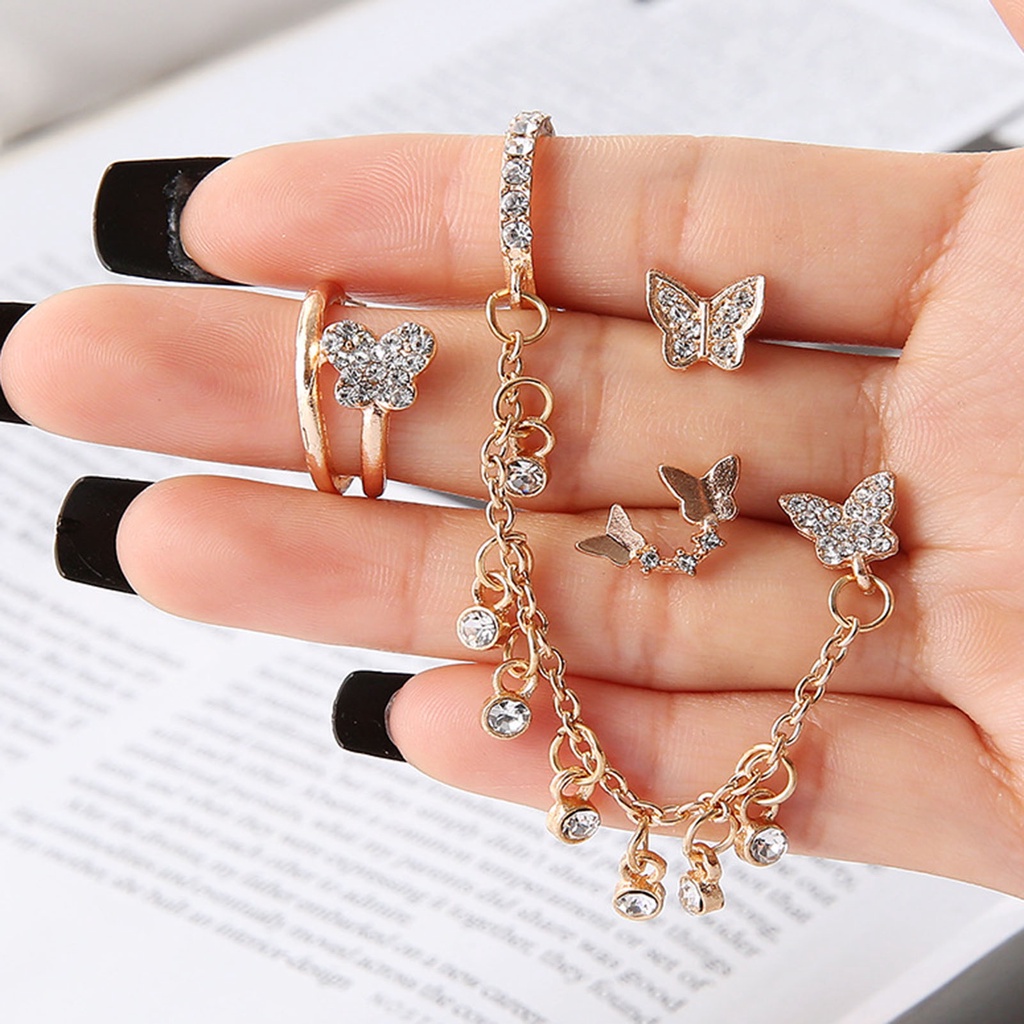 Hu Hu Hu Hu Hu Alat Bantu Pasang Kacamata♡ 4pcs / Set Anting Stud Rantai Bentuk Kupu-Kupu Bahan Alloy Untuk Wanita