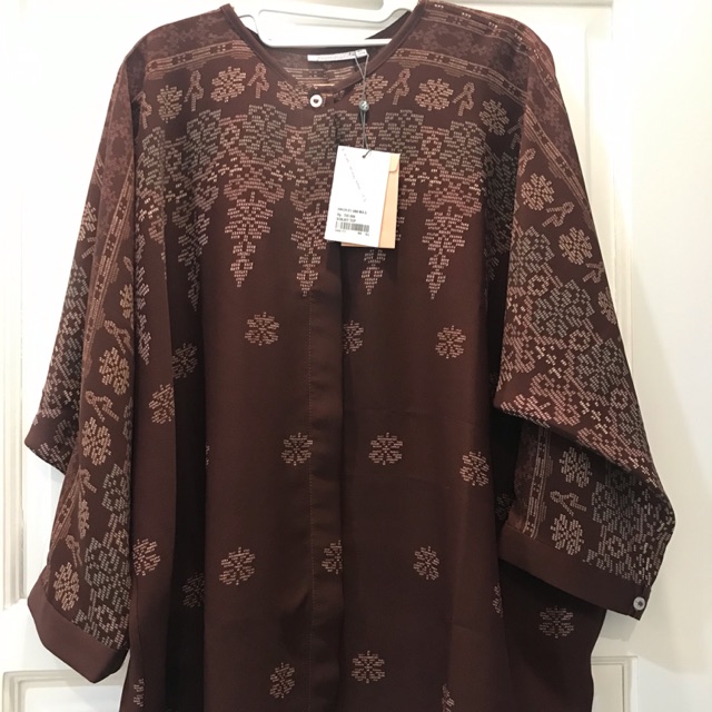 Sanjay Top Maroon Ria Miranda