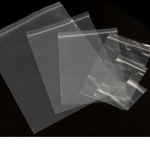 

Kekinian 25 x 35 Tebal 04 Plastik Klip ZIPPER BAG Kaos, Hem, Jaket, Sepatu dengan klip lock MEREK POS .