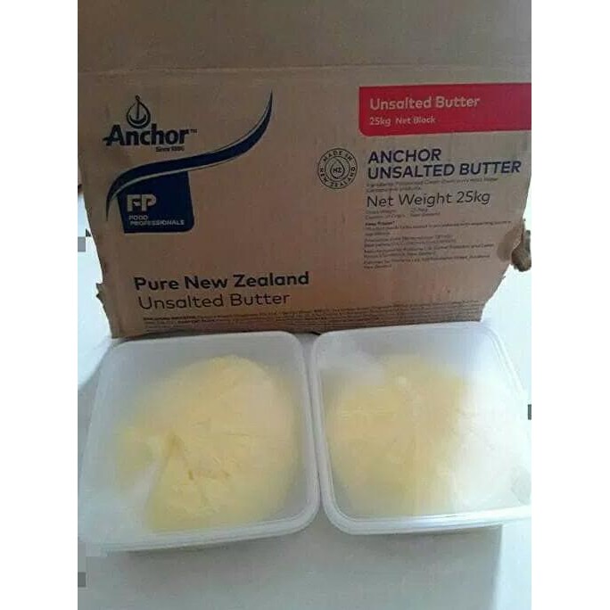 

BUTTER ANCHOR UNSALTED REPACK KEMASAN BOX PLASTIK 948GRAM - TANPA PENGAMAN