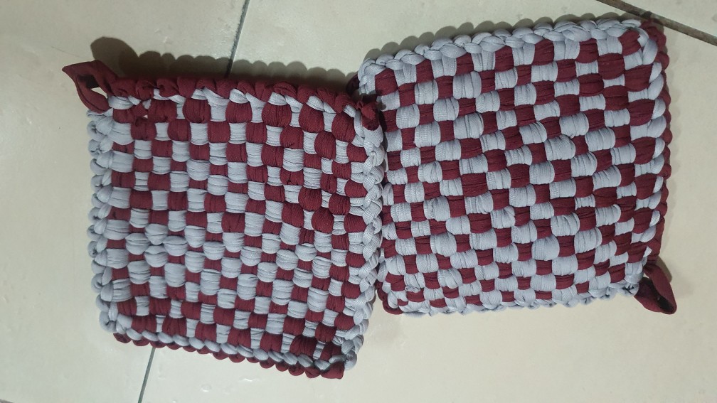 Pegangan Panci Penggorengan/ Lap Tangan Dapur Anti Panas / Cempal Anyam /lap Dapur Anyam