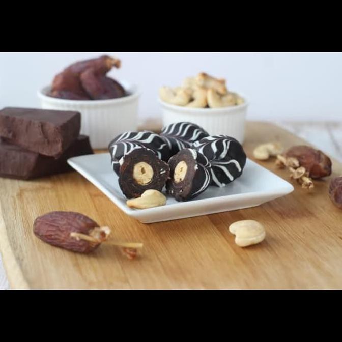 

Silahkan Order Kurma Cokelat Almond