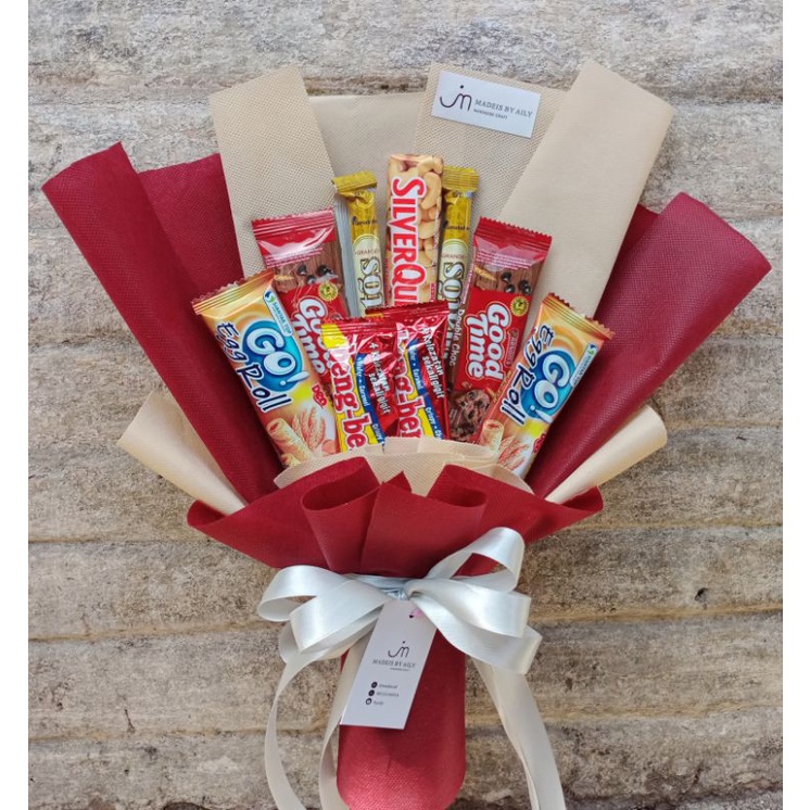 

BOUQUET SNACK/ Buket Jajan/ Kado Valentine/ Bucket Wisuda