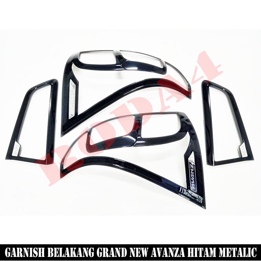 Garnish Garnis List Lis Belakang Grand Avanza HITAM METALIC