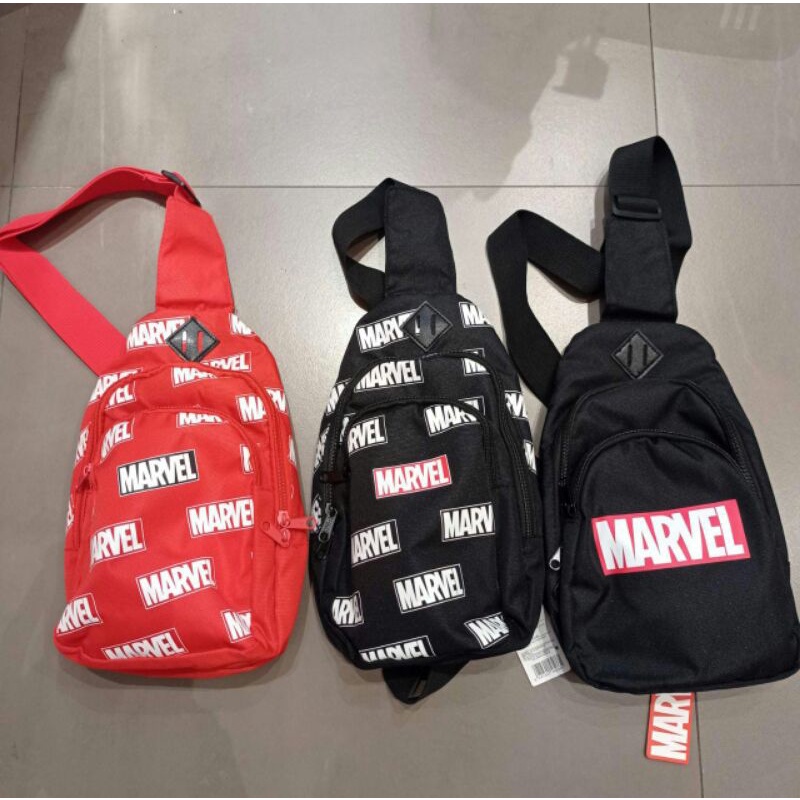 Jual MINISO MARVEL SLING BAG 17*7*31CM Indonesia