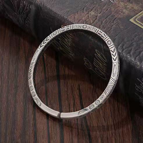 Gelang Keberuntungan Model Terbuka Gaya Retro Handmade Adjustable Untuk Pria