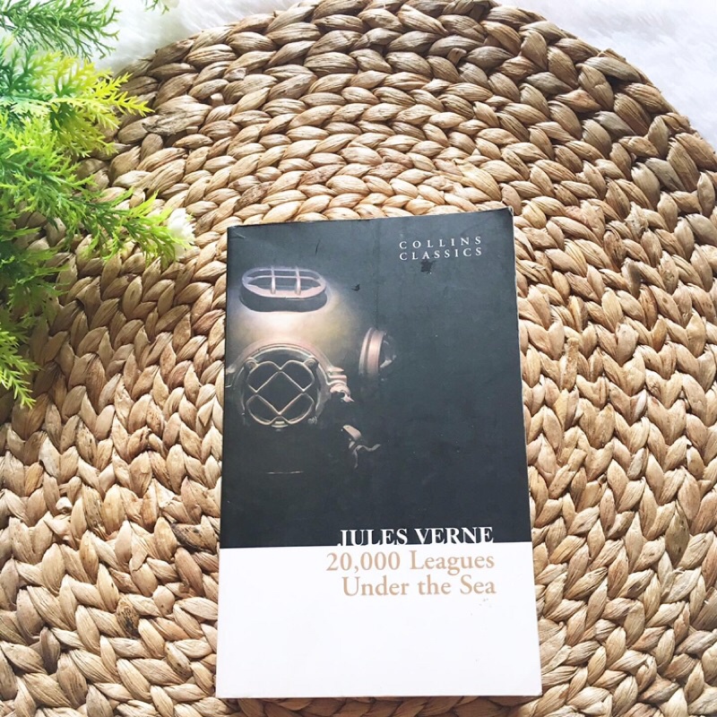 20.000 Leagues Under The Sea - Jules Verne