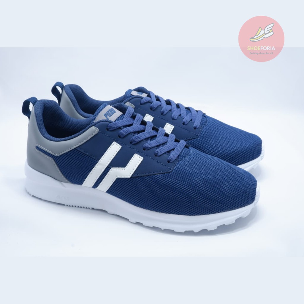 Sepatu Lari Piero City Cross Insignia Shark Skingrey White Original 100%