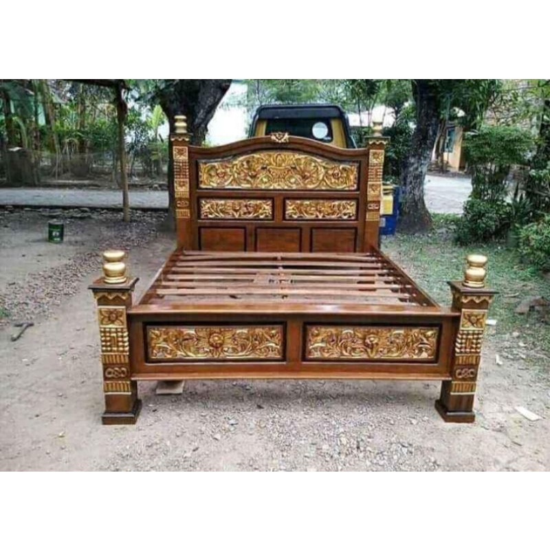 tempat tidur jati ukiran Jepara