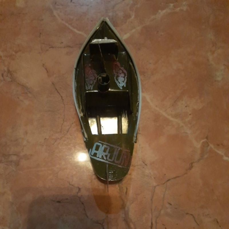 MAINAN TRADISIONAL PRAHU / PERAHU KAPAL API OTOK OTOK-Hijau army