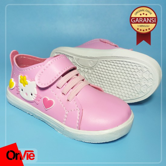 Sepatu Kets Anak Sekolah Hitam Putih Pink Motif Hello Kitty | Sepatu Vtali