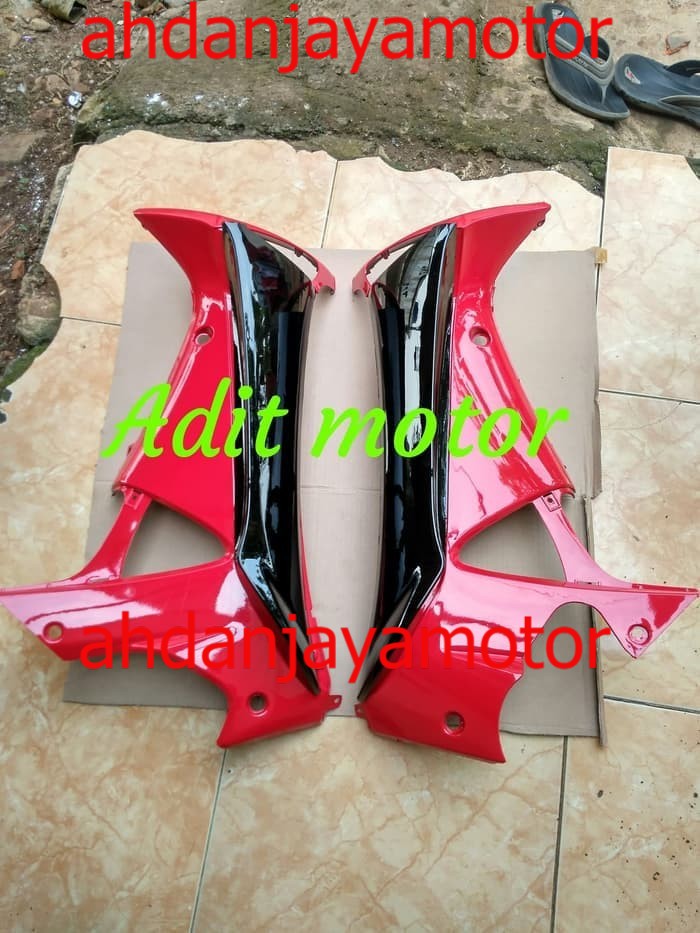 Termurah cover body Sayap Samping Depan Kanan Kiri Set Balok Motor Honda Supra X 125 Lama Old Warna 