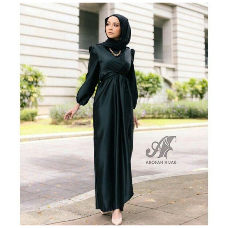 Zalwa Dress Satin Premium