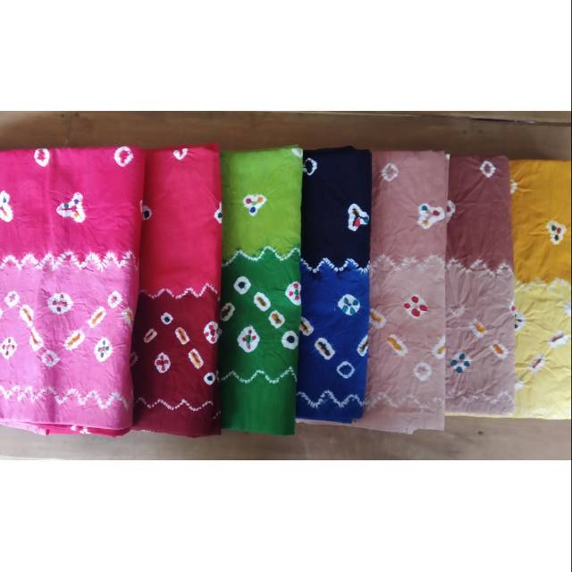 Kain jumputan handmade tumpal warna TUA MUDA