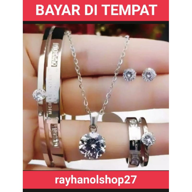 Perhiasan wanita set Titanium Gelang kolong kalung cincin anting permata lengkap anti karat