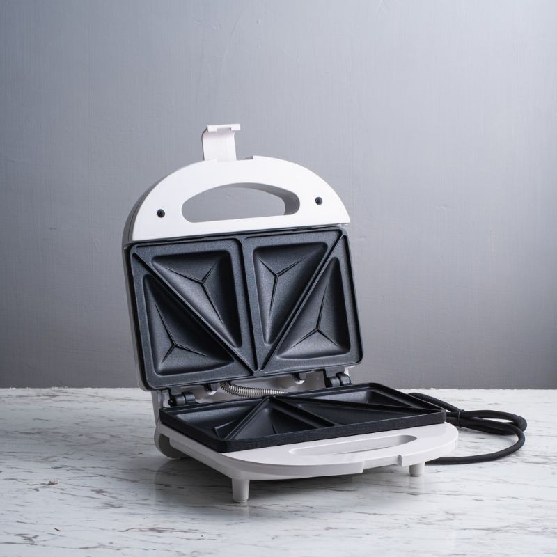 Miyako Alat Pemanggang Roti/ Sandwich Toaster TSK258 450 Watt