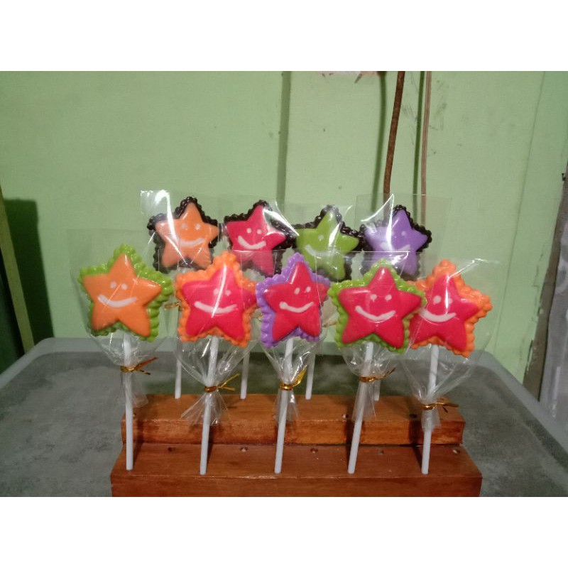 

coklat karakter bintang lucu