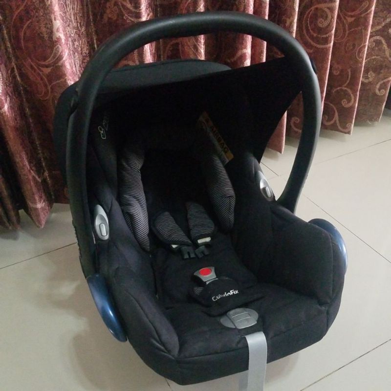 MAXICOSI original preloved car seat preloved car seat bayi car seat joie preloved kursi mobil bayi