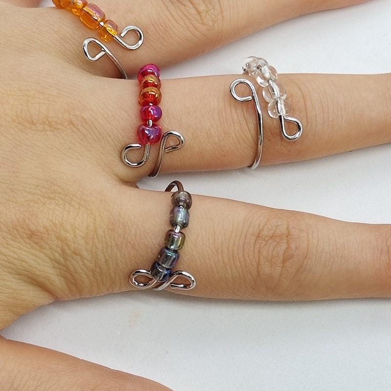 Mainan Fidget Ring Manikmanik Kreatif Dapat Berputar Untuk Penghilang Stress