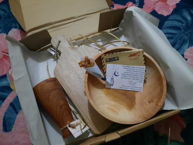 Kado Box  Perabot Kayu Pernikahan Gift Set Ulang Tahun Hampers Set Alat Makan