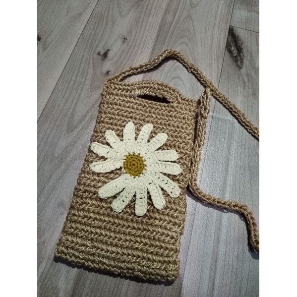 TAS RAJUT SLINGBAG HP LUCU