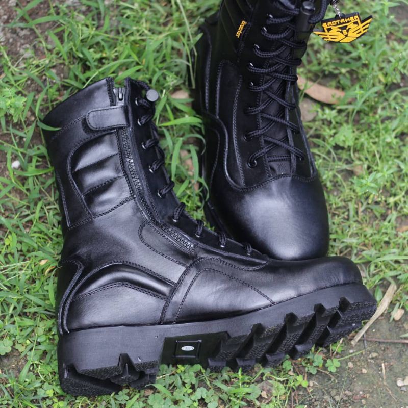 Sepatu Pdl Kulit Tni Polri Desain Timbul Merk Brotrher Lgr Outsole Tebal Resleting Ykk Besar