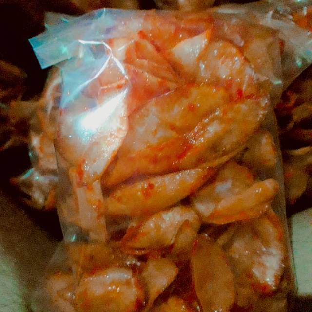 

Keripik singkong pedas manis