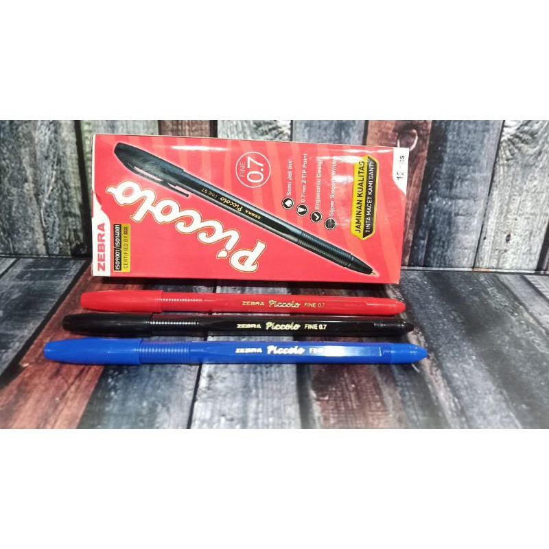 

PICCOLO FINE 0.7 HITAM