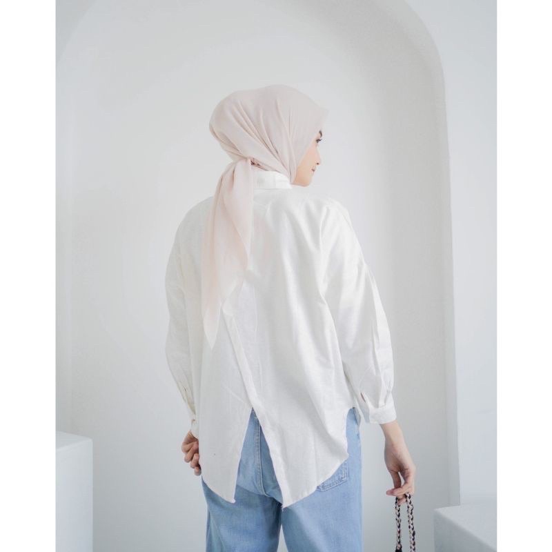 Kemeja Basic Wanita Bahan Katun Neka Shirt Polos Silang Belakang