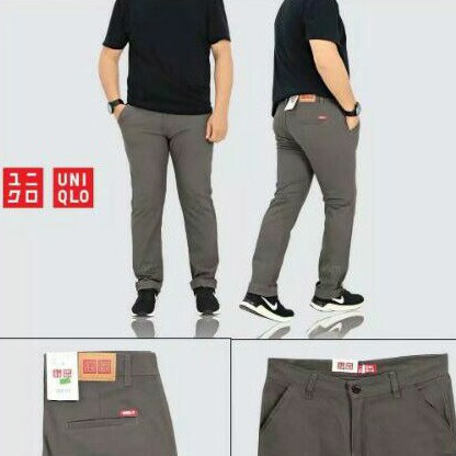 Celana Chino panjang pria UNIQLO/celana UNIQLO warna  Grey