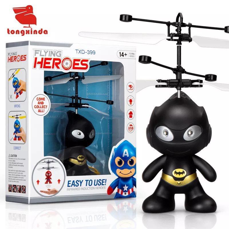 Flying Karakter boneka SUPER HERO DORAEMON HELLOKITTY helikopter terbang sensor tangan mainan anak