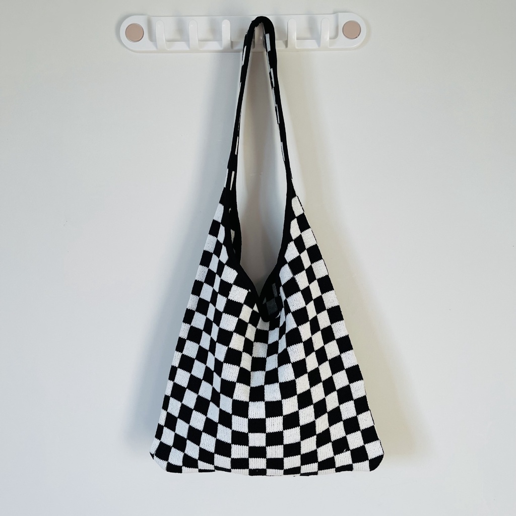 SIWOO - KOREAN KNITTED CHECKERED TOTEBAG BAG