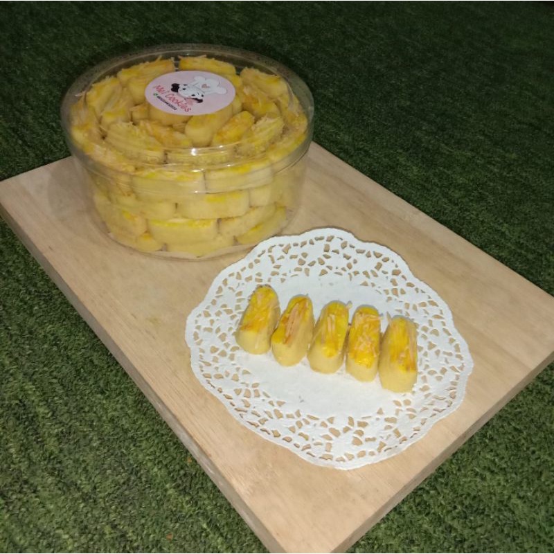 

Kastengel / Kue Keju