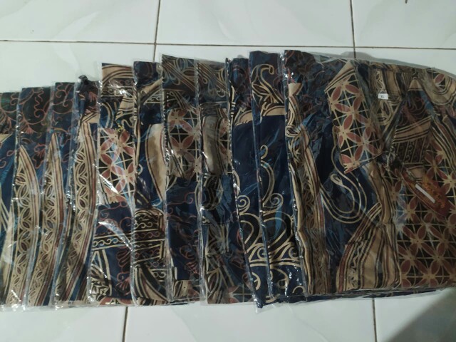 Kemeja Batik Pria Lengan Pendek Size M L Xl Xxl Katun Batik Halus Pakaian Formal Non Formal Pria