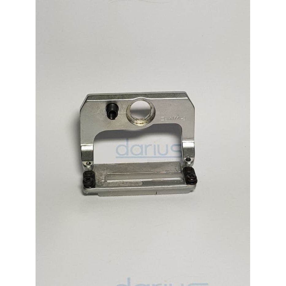 sepatu lubang kancing juki 781