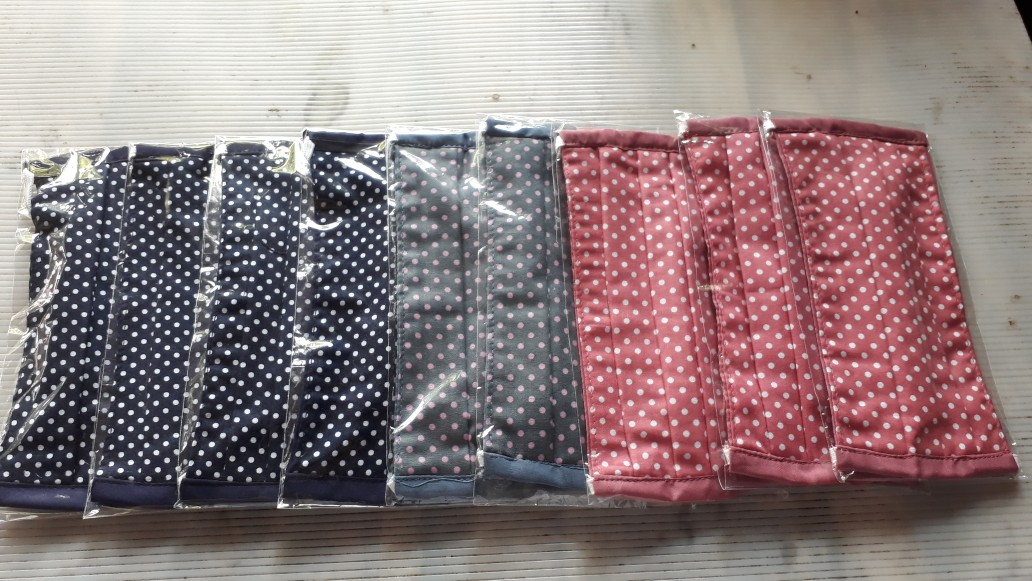 Set Pengait Dan Masker Kain Bahan Katun Jepang