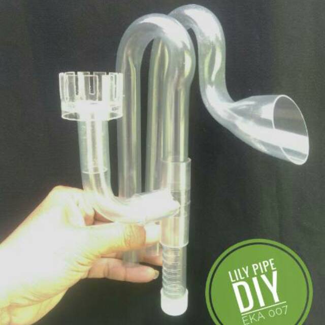 Lily pipe skimmer
