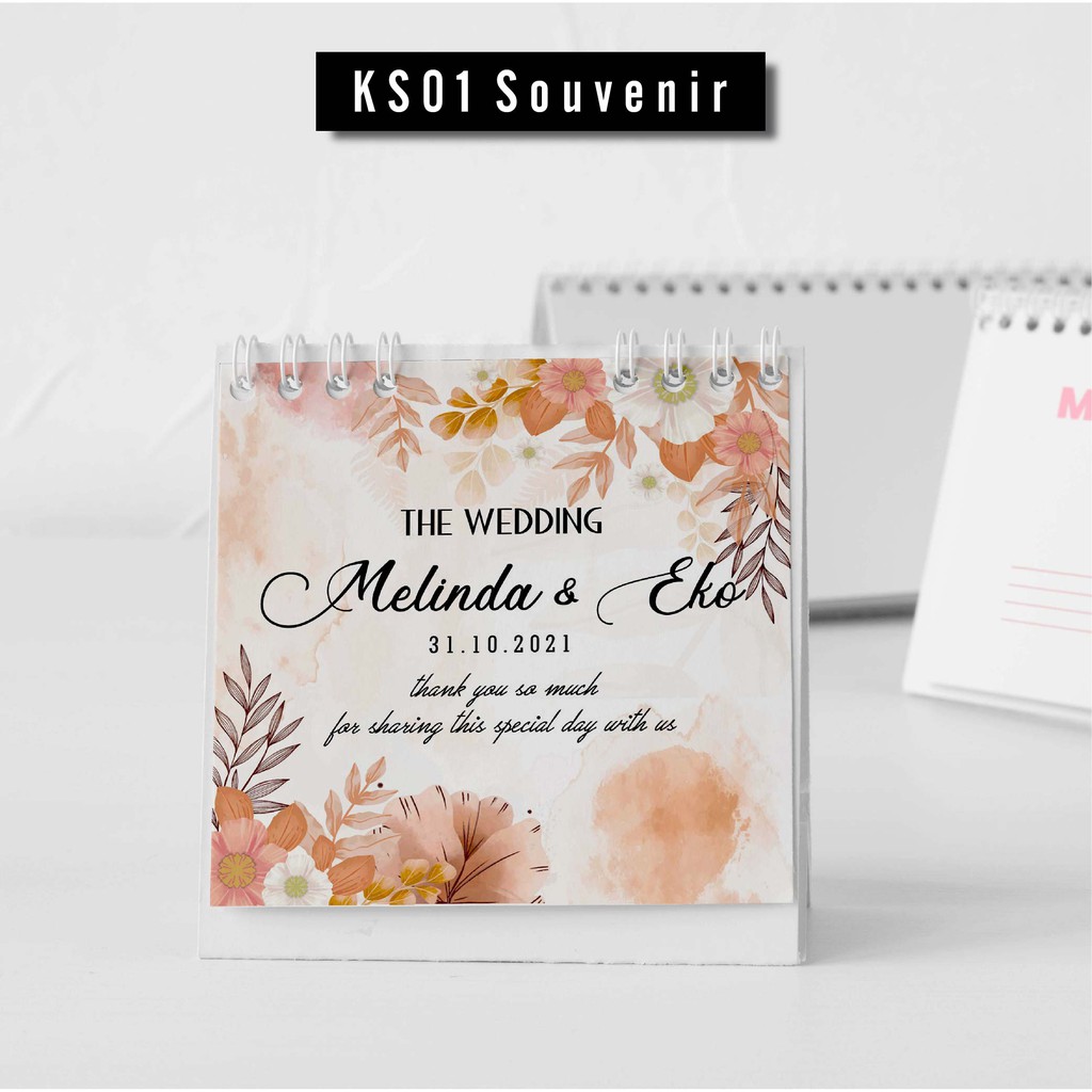 

Artomaringi Souvenir Kalender Mini 2022 / Kalender Meja Custom KS01