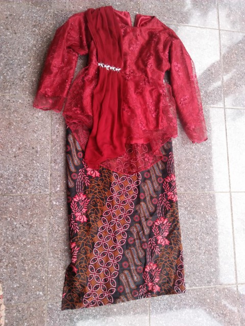 Maura Couple - Sania Ruffle Batik Couple Ori Ndoro Jowi Garansi Termurah Shopee - Batik Solo Modern