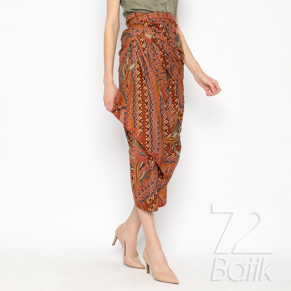 ROK LILIT BATIK Skirt Kebaya Instan Modern Wanita Motif Parang Seling Kusumo Oranye Coklat 727597 Cap 72 - Rok Batik Lilit Bawahan Skirt Kamen Kebaya Songket Batik Panjang Plisket Span Instan Jadi Bali Lembaran Premium Modern Untuk Wanita Kondangan