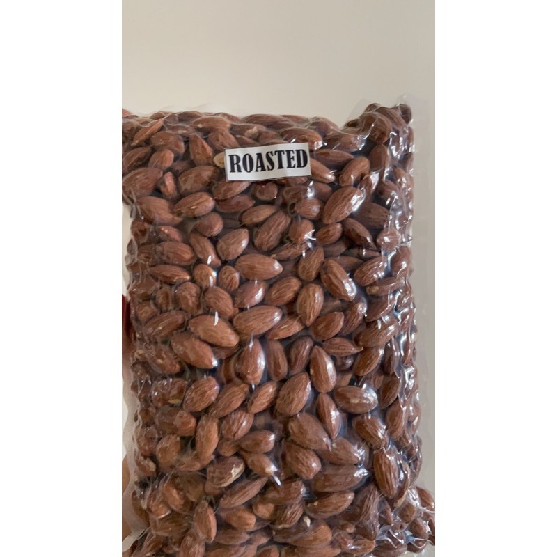 

Kacang Almond Roasted Oleh2 HAJI / UMROH 500g