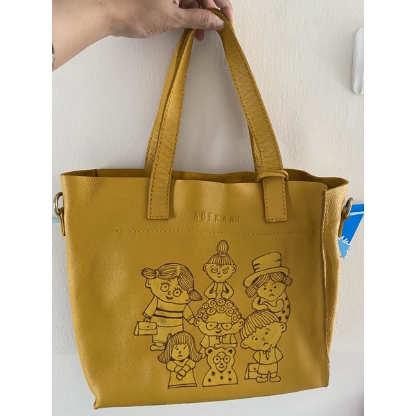 Square tote engraved by abekani