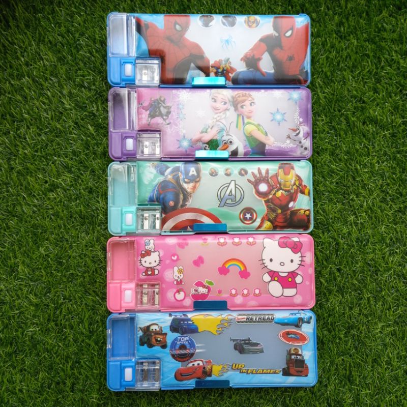 

Tempat pensil magnet karakter transparan + rautan 2 lubang + tempat penghapus / Kotak pensil spiderman, frozen, avenger, cars, hello kitty + rautan + tempat penghapus